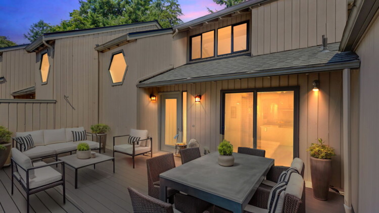 Cozy Haven at 2944 Kennewick Pl NE Renton, WA 98056