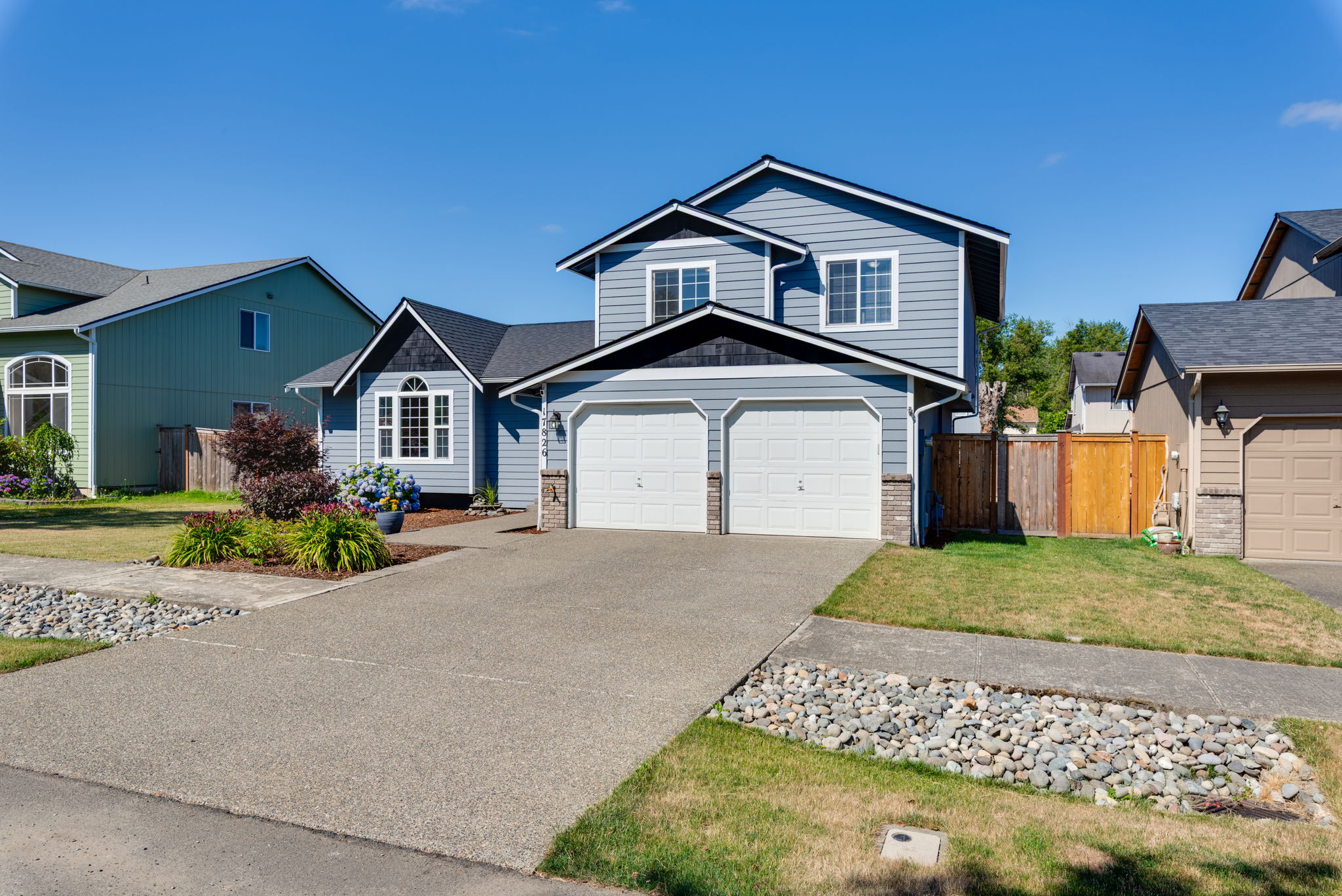 A Bright House at 17826 68th Ave E Puyallup, WA 98375