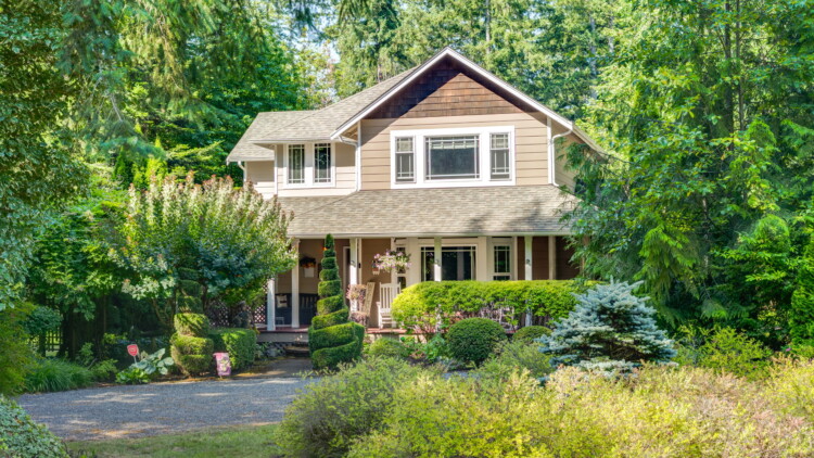 Gorgeous Listing at 17043 156th Ln SE Yelm, WA 98597