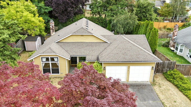 Charming Rambler at 4929 Enetai Ave NE Tacoma, WA 98422