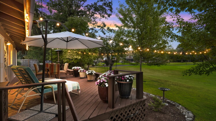 Stylish Rambler at 7402 90th Ave SW Lakewood, WA 98498