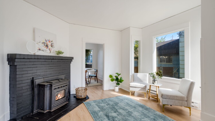 Beauty at 710 6th St Hoquiam, WA 98550