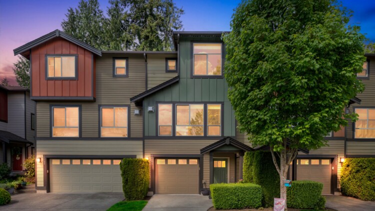 Timeless Find at 16404 1st Dr SE Bothell, WA 98012