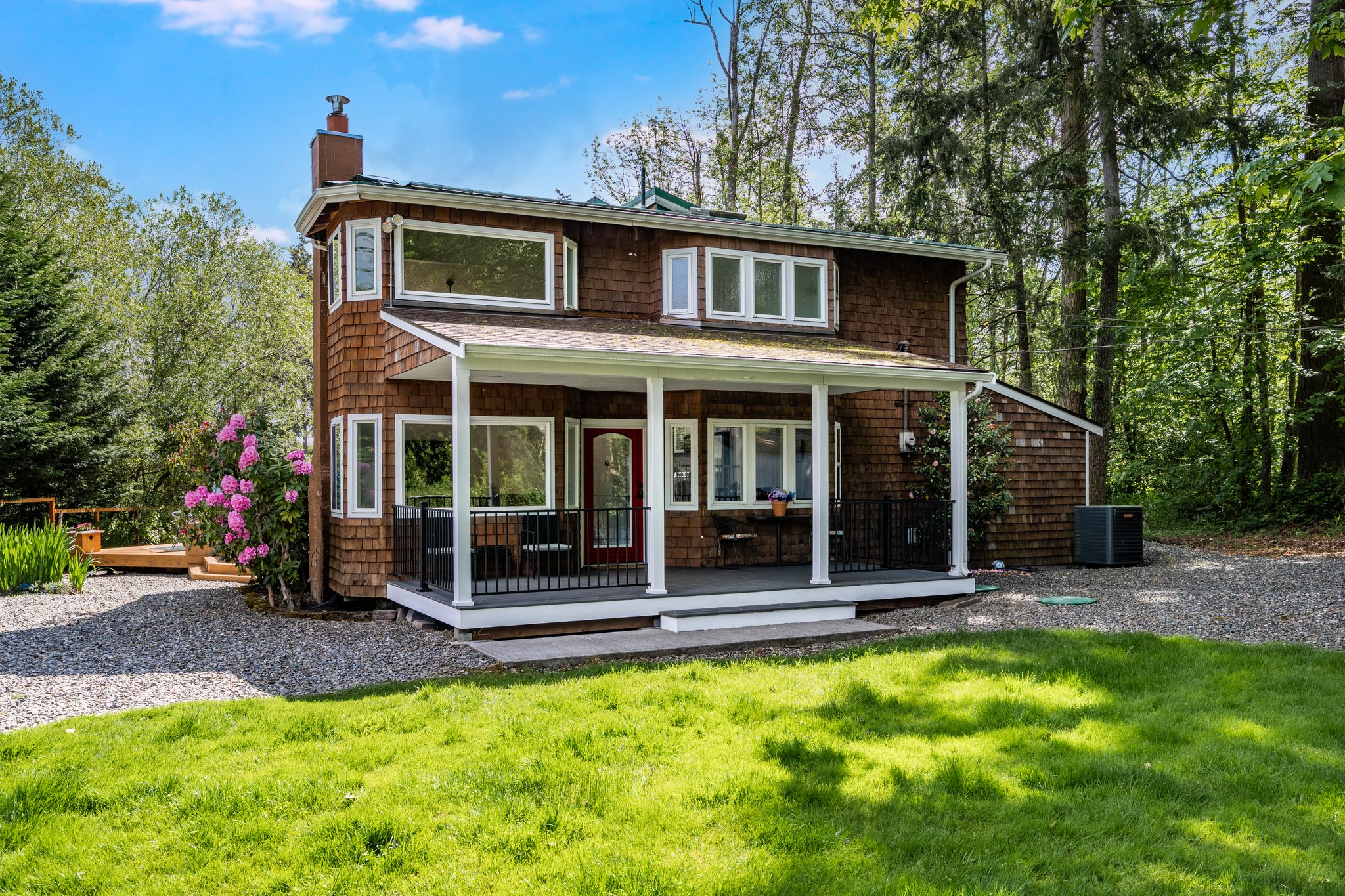 Lavish Estate at 5280 S 360th St Auburn, WA 98001