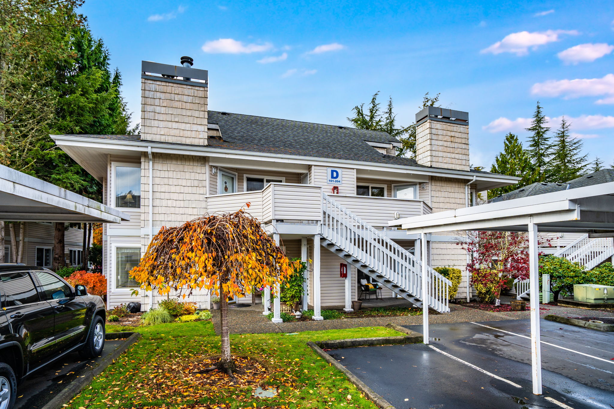 Stylish Find at 9210 Market Pl unit d 204 Lake Stevens, WA 98258