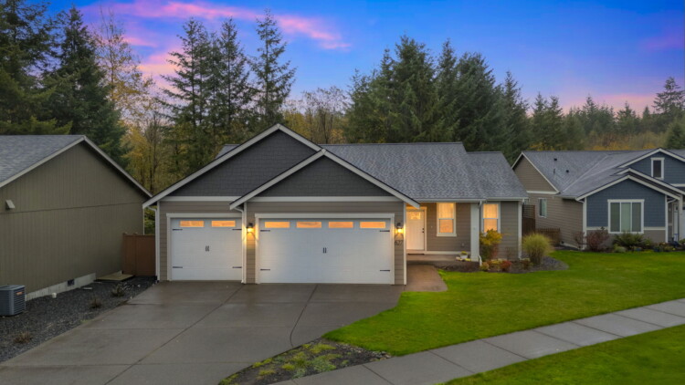 Spacious Abode at 627 West Camas Court McCleary, WA 98557
