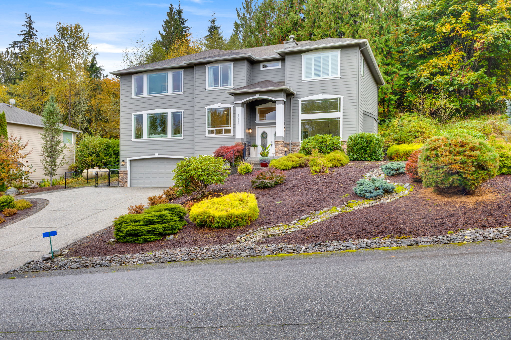 Prestigious Estate at 10430 195th St NE Arlington, WA 98223