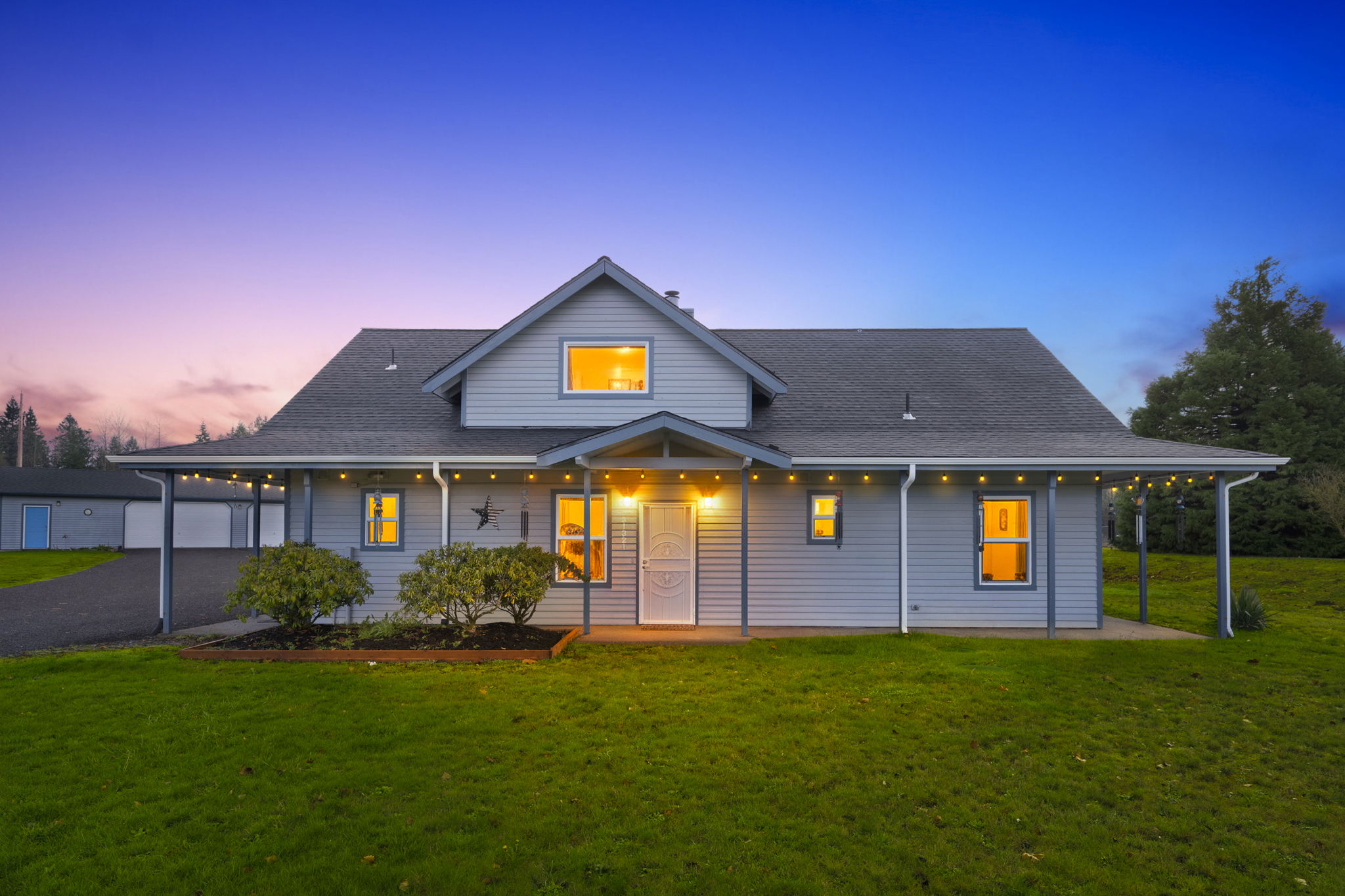 Timeless House at 31321 Lebor Devore Rd E Eatonville, WA 98328