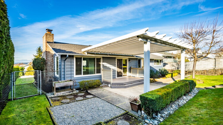 Elevated Gem at 7424 S 15th St Tacoma, WA 98465