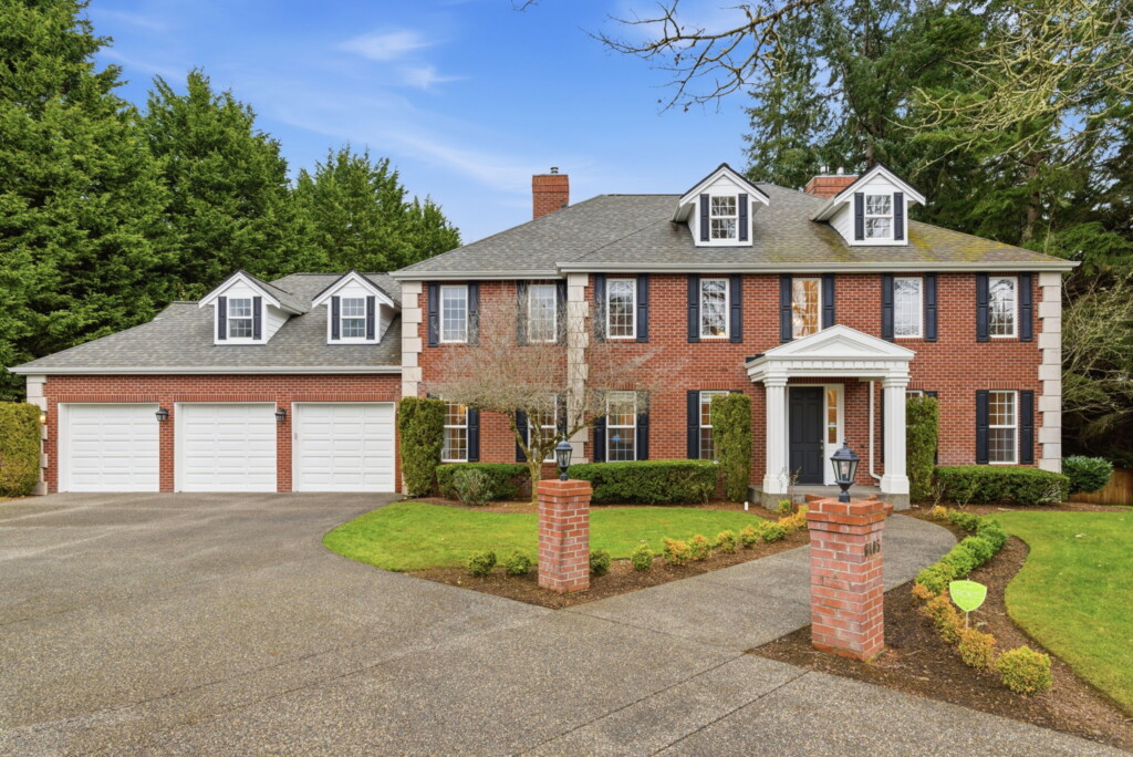 Luxury Home at 6405 84th Ave Ct W University Place, WA 98467