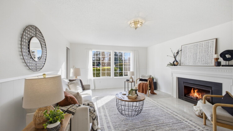 Charming home at 7913 Jade Dr SW Lakewood, WA 98498