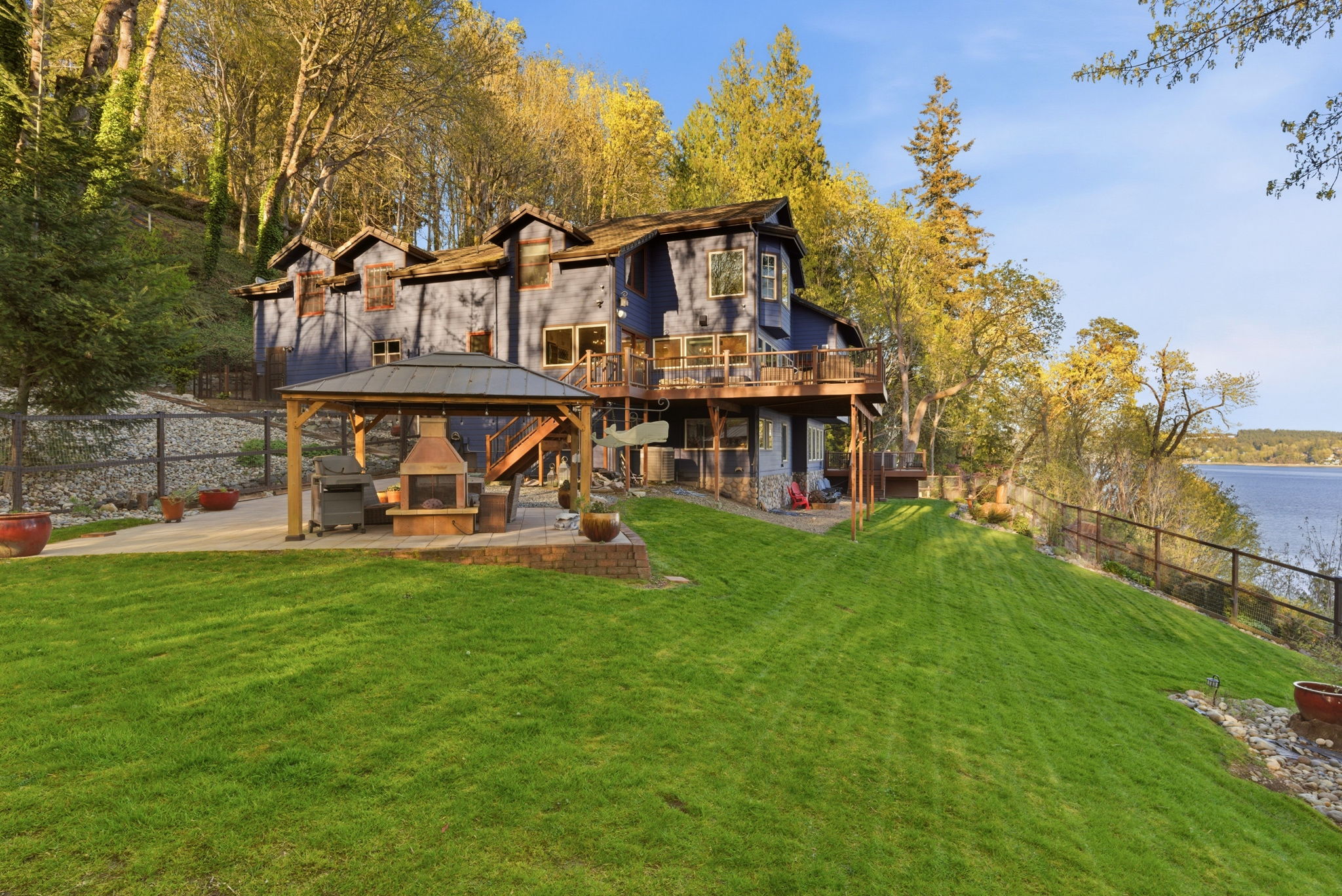 Serene retreat at 9208 128th St Ct NW Gig Harbor, WA 98329