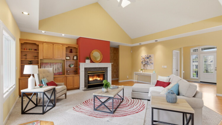 Warm haven at 5228 78th Ave Ct W University Place, WA 98467