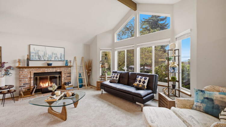 Grand residence at 2411 T St NW Auburn, WA 98001