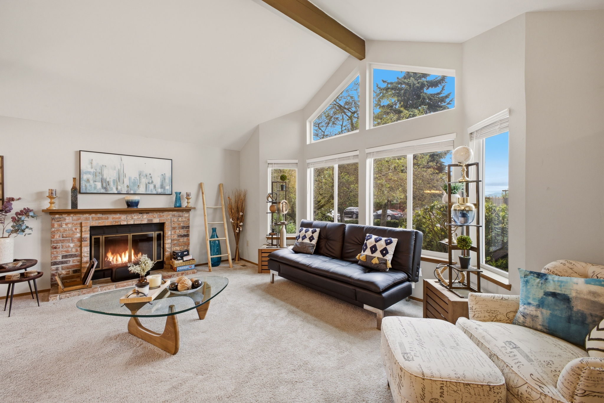 Grand residence at 2411 T St NW Auburn, WA 98001