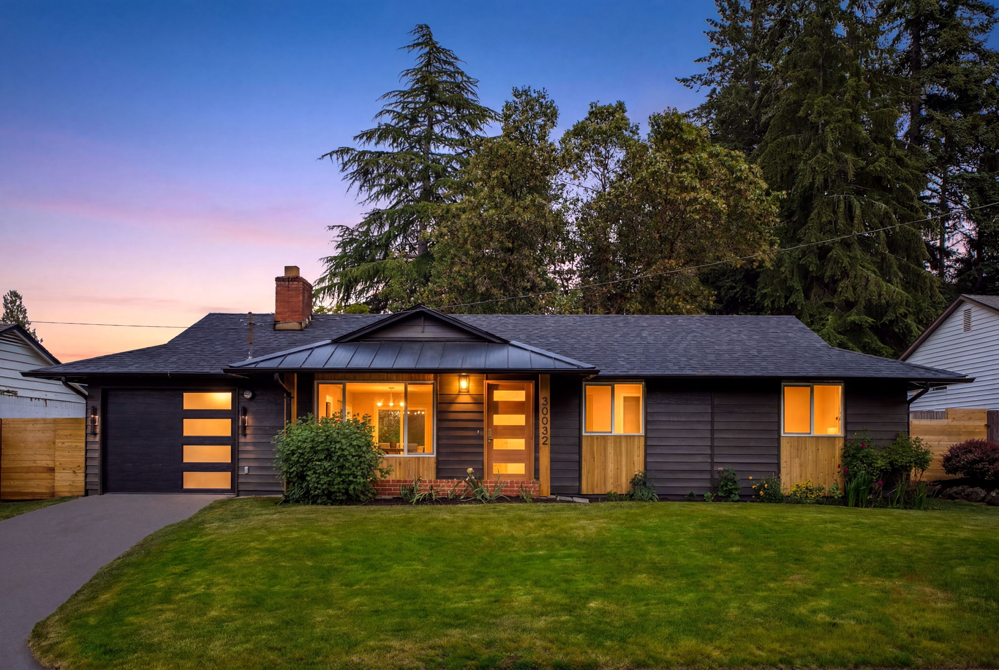 Modern Rambler at 30032 5th Ave SW Federal Way, WA 98023