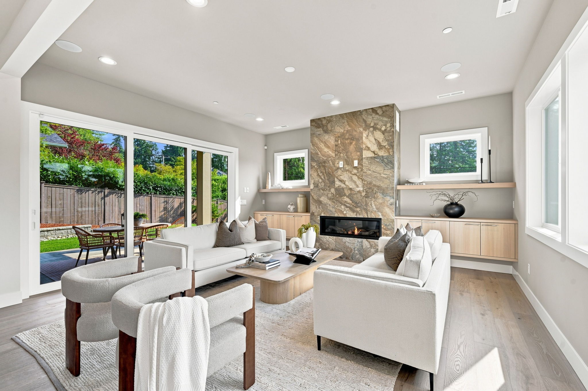 Elegant Modern Retreat at 16390 NE 1st St Bellevue, WA 98008Bellevue, WA 98008Bellevue, WA 98008