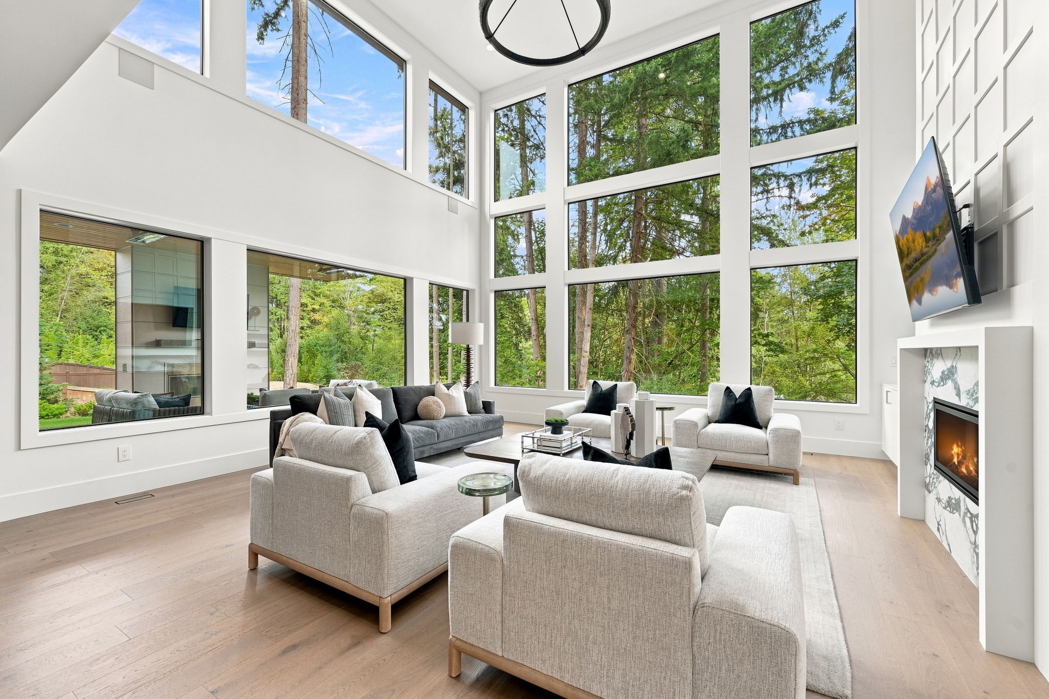 Luxury Haven at 3049 164th Pl NE Bellevue, WA 98008