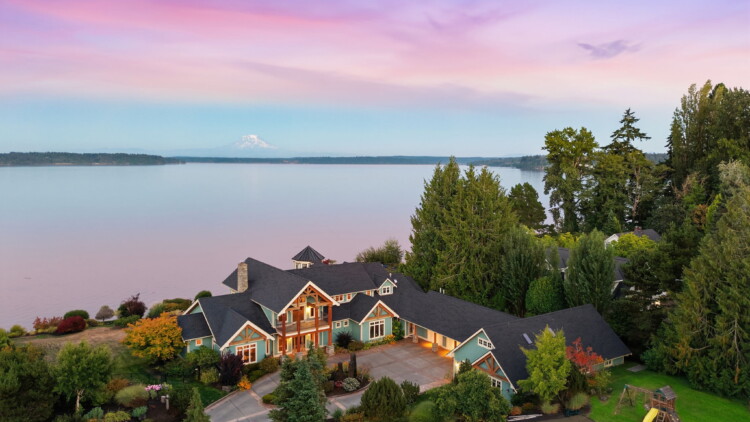 Waterfront Estate at 6943 76th Ave NE Olympia, WA 98516