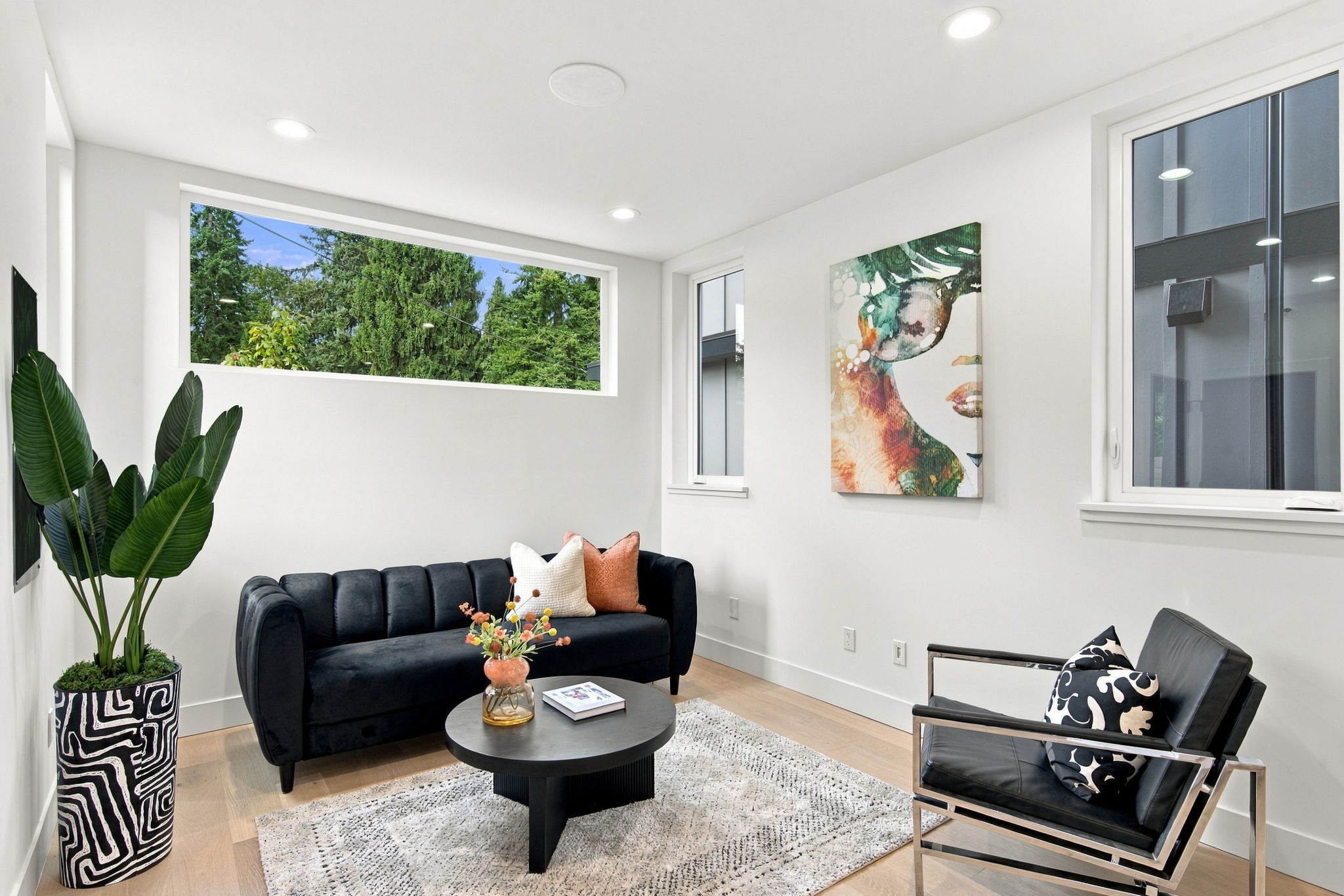 Sleek Sanctuary at 12032 Hiram Pl NE Seattle, WA 98125