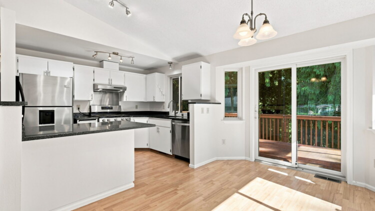 Lakeside Oasis at 19005 60th St E Lake Tapps, WA 98391